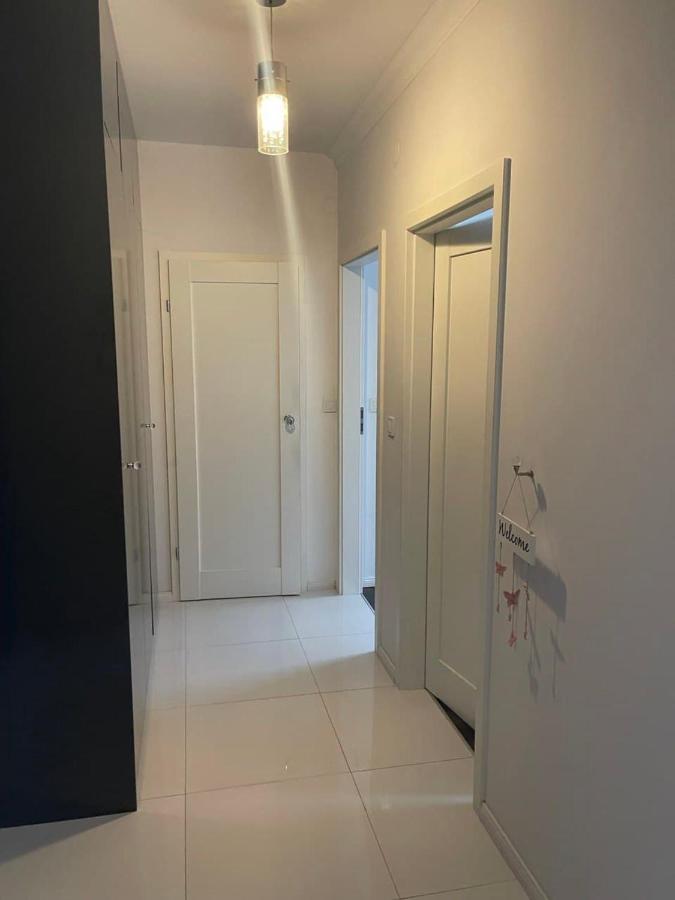 House4You Apartament Sakura Airport Chopin Warschau Buitenkant foto