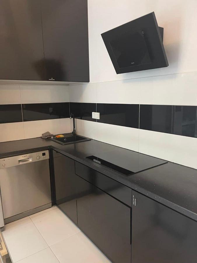 House4You Apartament Sakura Airport Chopin Warschau Buitenkant foto