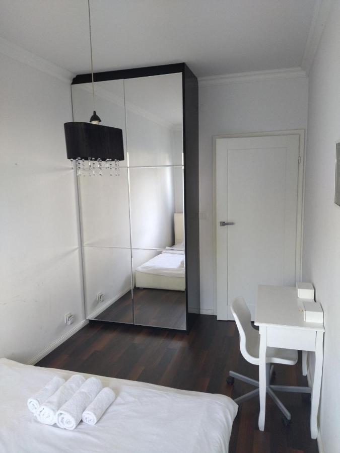 House4You Apartament Sakura Airport Chopin Warschau Buitenkant foto